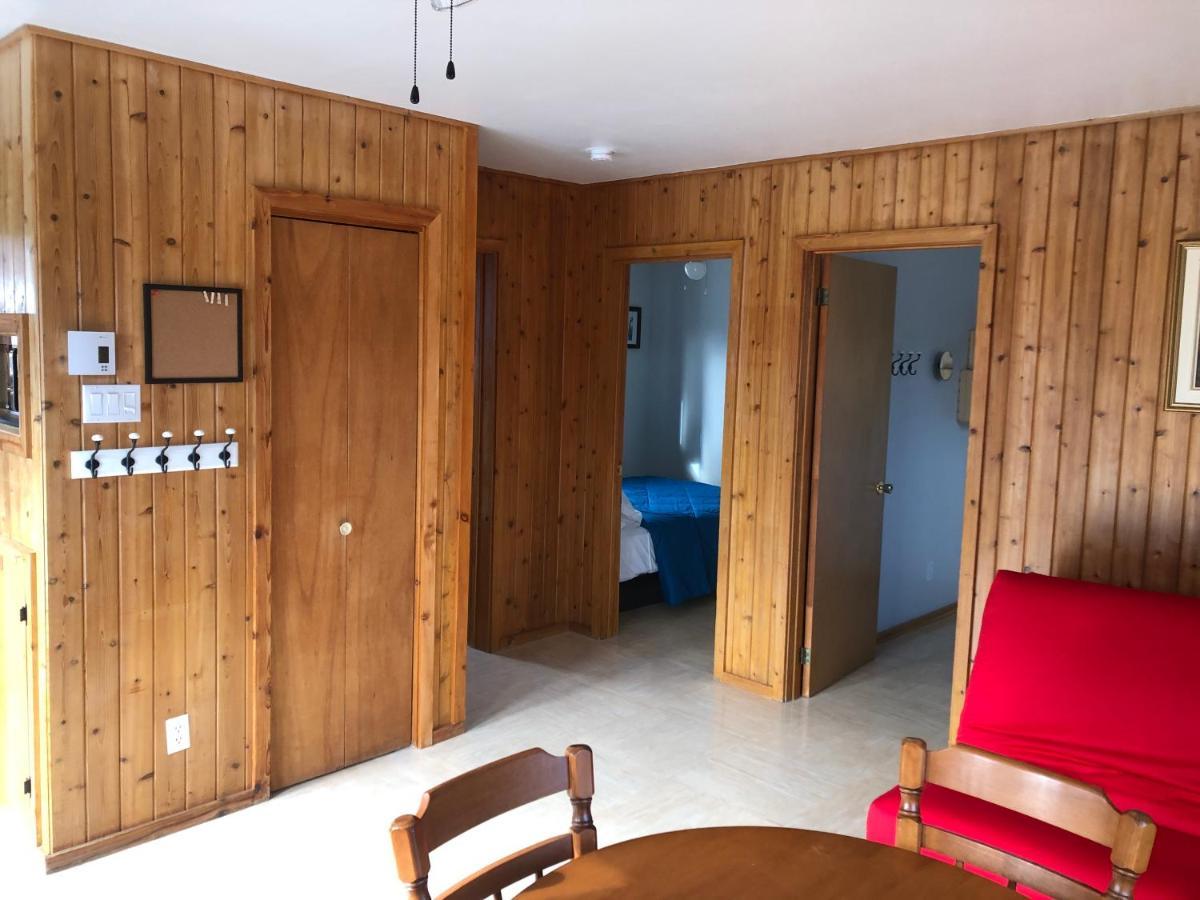 Chalets Les Chanterelles De Forillon L'Anse-au-Griffon Esterno foto